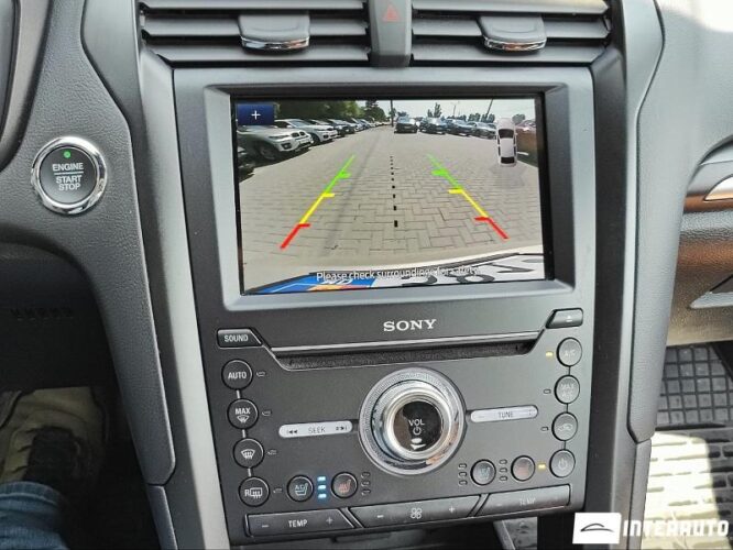 Ford Fusion 41 interauto-car