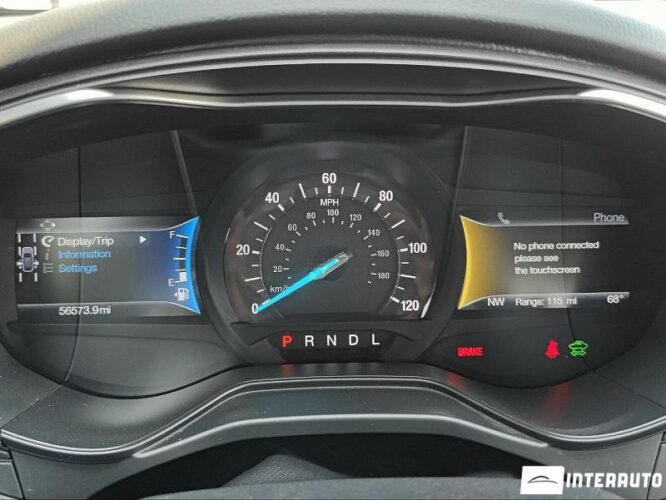 Ford Fusion 40 interauto-car