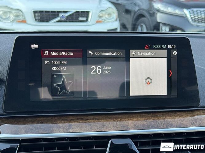 BMW 530e 47 interauto-car