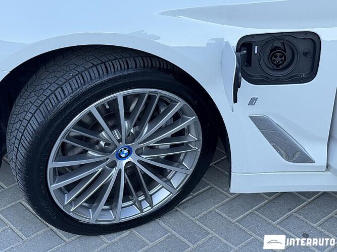 BMW 530e 54 interauto-car