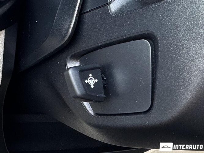 BMW 530e 59 interauto-car