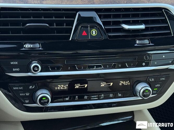 BMW 530e 48 interauto-car