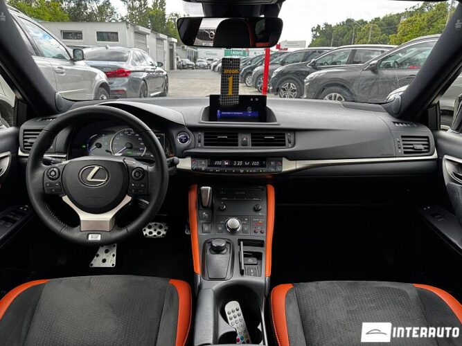 lexus CT 200h 2018