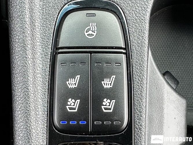 Kia Niro 46 interauto-car