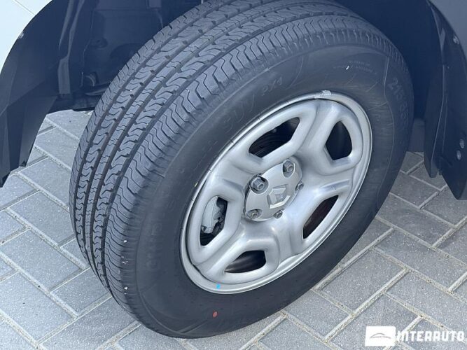 Dacia Duster 44 interauto-car