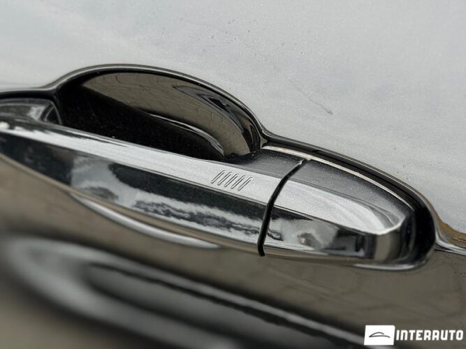 BMW X5 4.0e 42 interauto-car