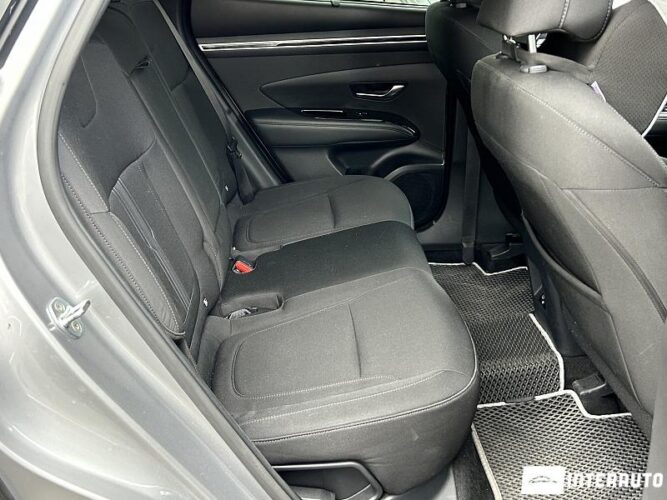 Hyundai Tucson 42 interauto-car