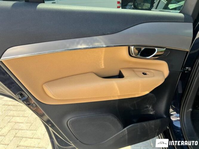 Volvo XC 90 47 interauto-car