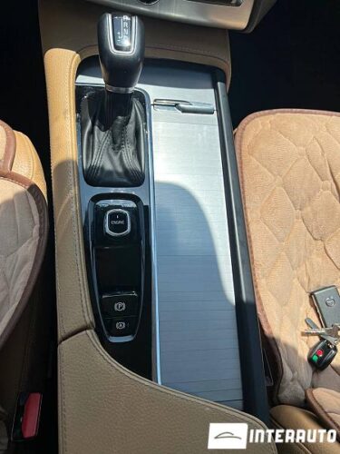 Volvo XC 90 45 interauto-car