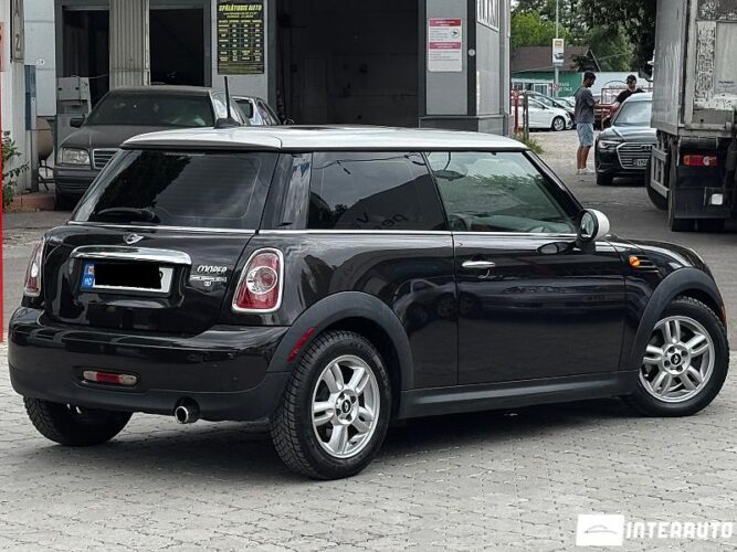 Mini Cooper 29 interauto-car