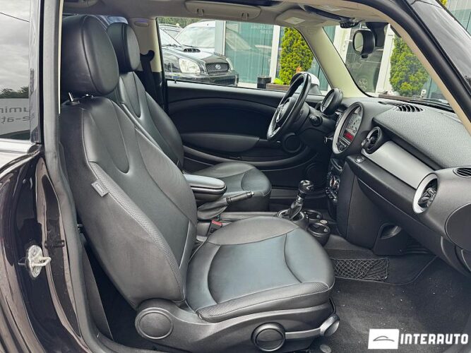 Mini Cooper 31 interauto-car