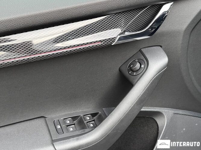 Skoda Octavia RS 53 interauto-car