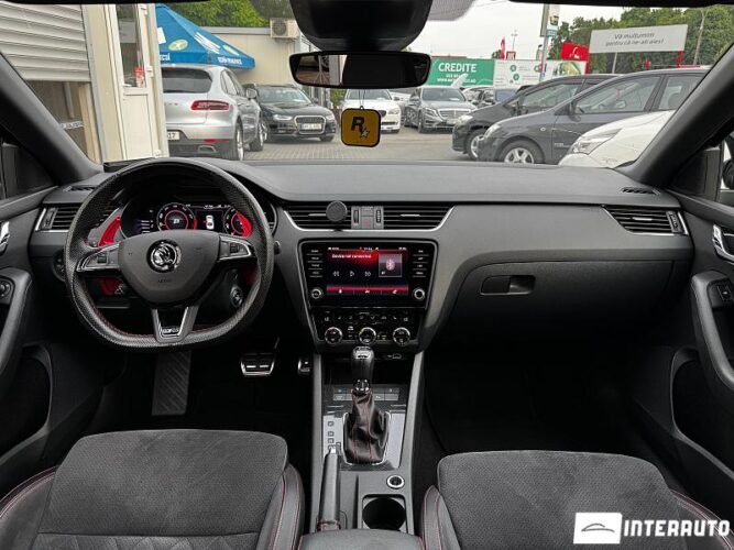 Skoda Octavia RS 44 interauto-car