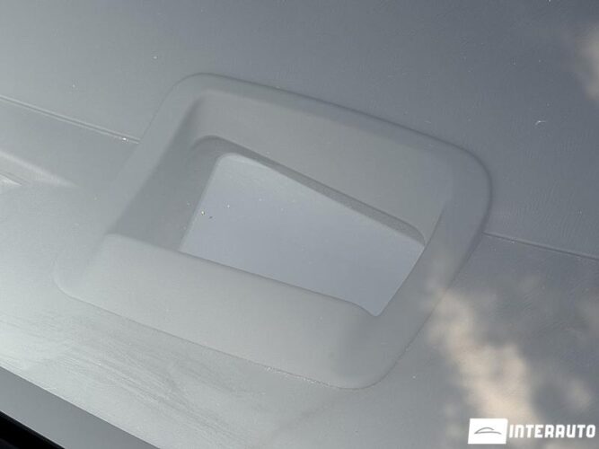 Toyota Prius 56 interauto-car