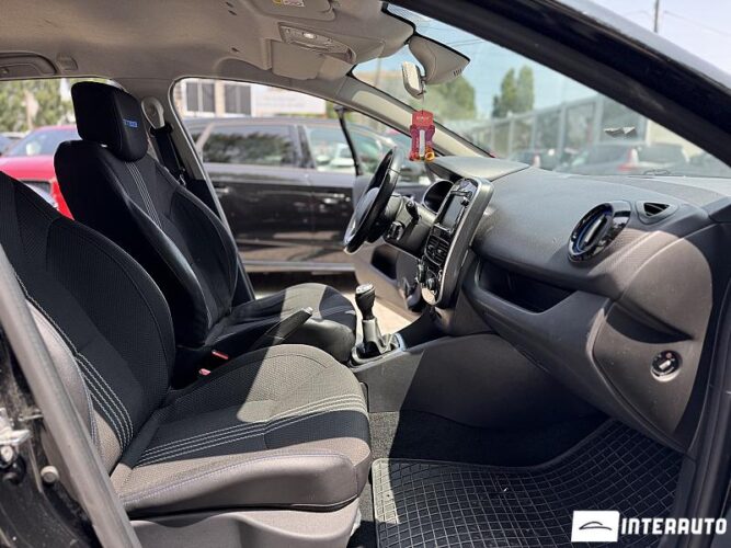 Renault Clio 43 interauto-car