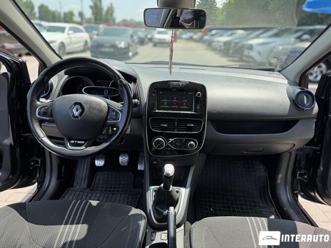 Renault Clio 40 interauto-car
