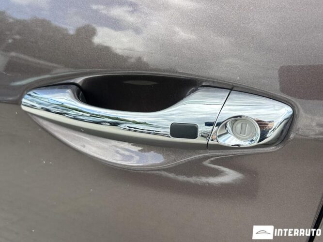 Hyundai Santa Fe 36 interauto-car