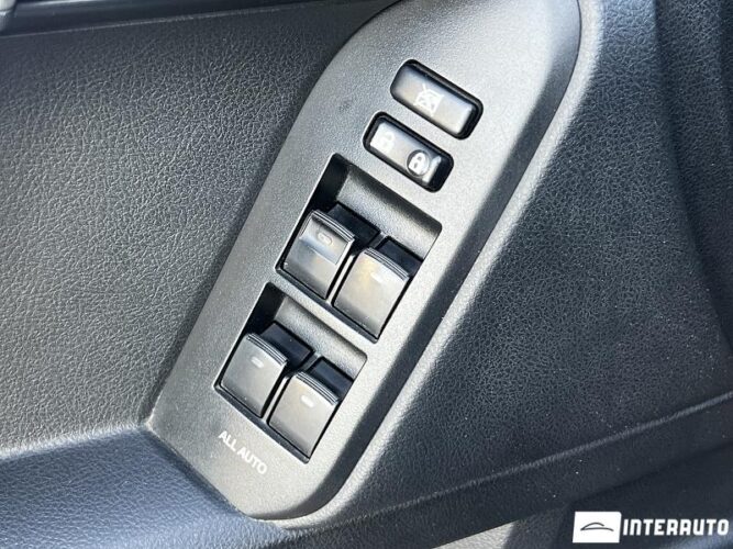 Toyota Land Cruiser Prado 46 interauto-car