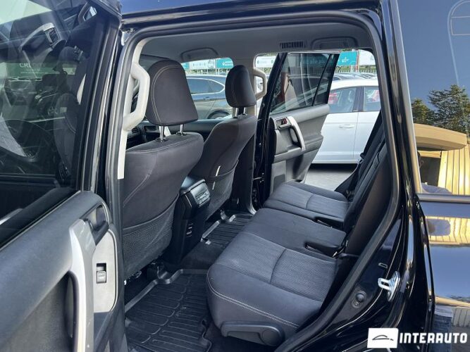 Toyota Land Cruiser Prado 35 interauto-car