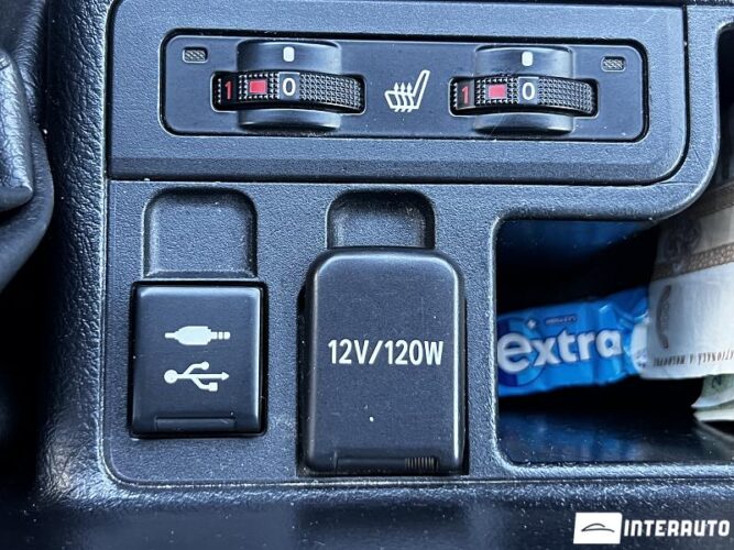 Toyota Land Cruiser Prado 40 interauto-car