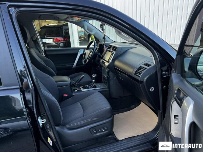Toyota Land Cruiser Prado 43 interauto-car