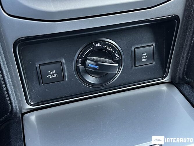 Toyota Land Cruiser Prado 41 interauto-car