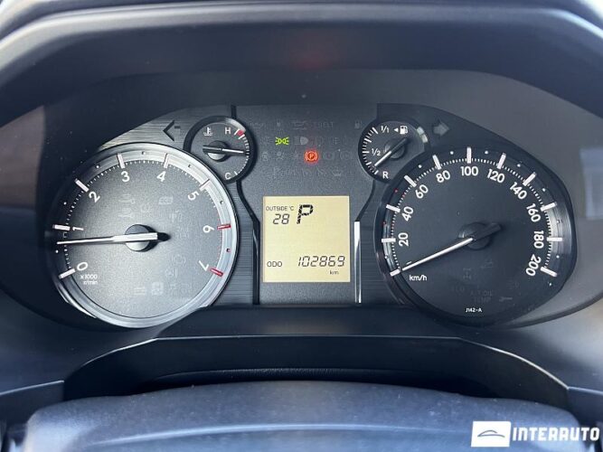 Toyota Land Cruiser Prado 38 interauto-car