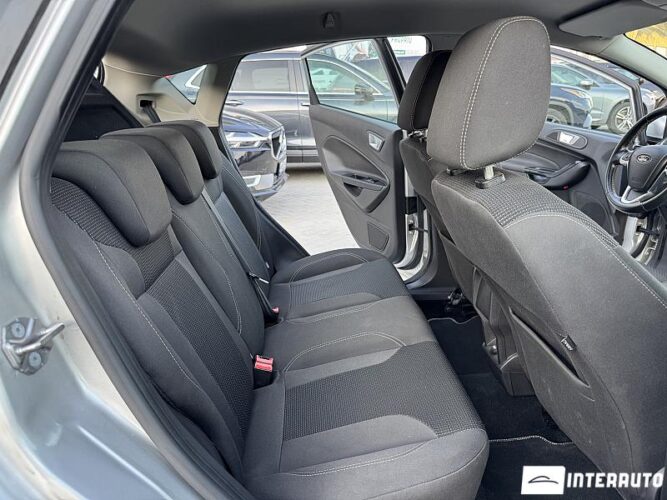 Ford Fiesta 44 interauto-car