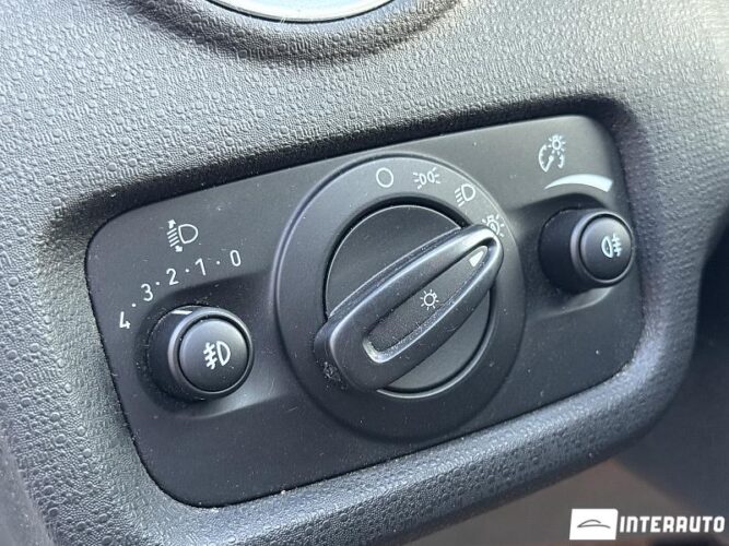 Ford Fiesta 46 interauto-car