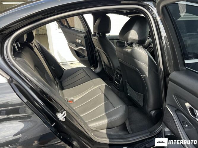 BMW 330 50 interauto-car