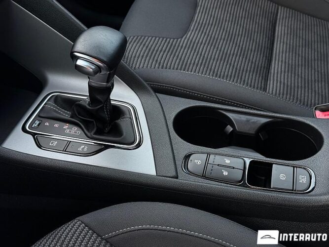 Kia Niro 43 interauto-car