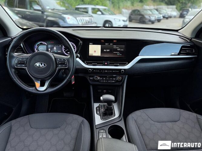 Kia Niro 38 interauto-car