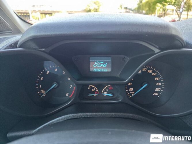Ford Tourneo Connect 39 interauto-car