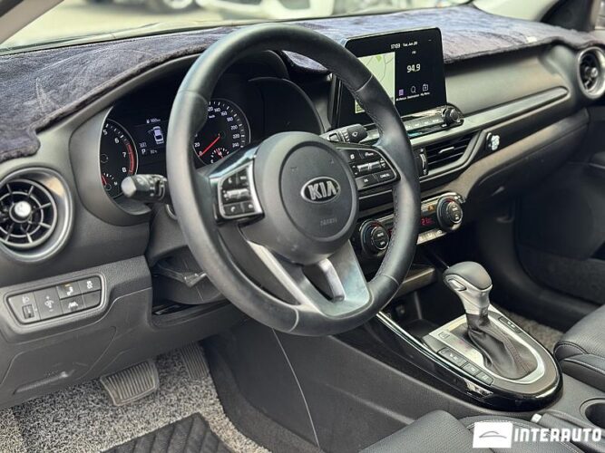 Kia K3 43 interauto-car
