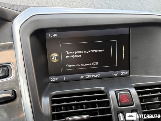 Volvo XC 60 42 interauto-car