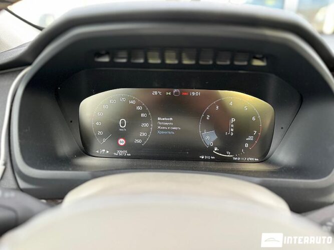 Volvo XC 90 40 interauto-car