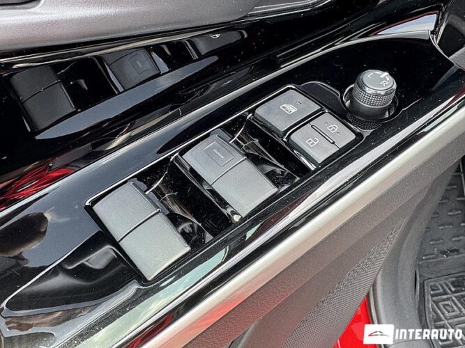 Toyota bZ4X 46 interauto-car