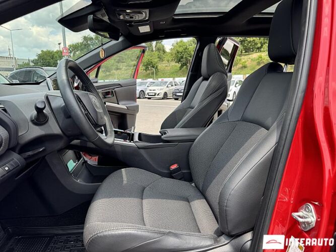 Toyota bZ4X 45 interauto-car