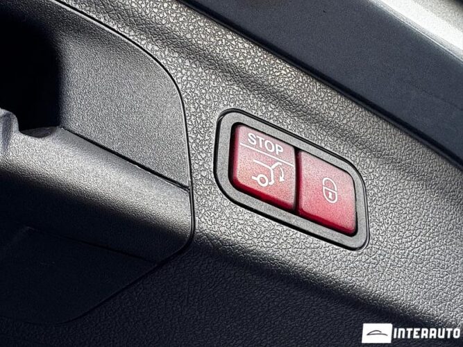 Mercedes GLE 300d 55 interauto-car