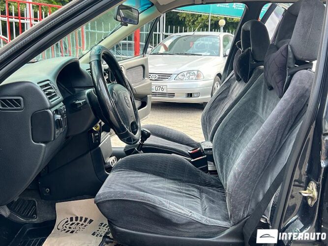 Opel Vectra 31 interauto-car