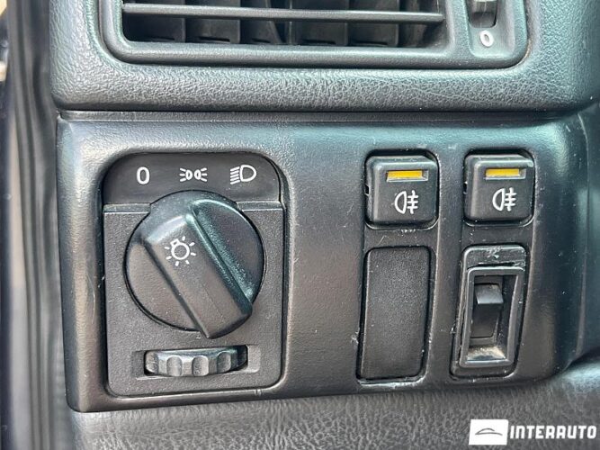 Opel Vectra 40 interauto-car