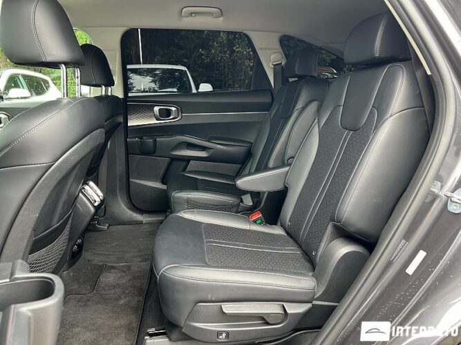 Kia Sorento 37 interauto-car