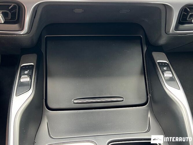 Kia Sorento 45 interauto-car