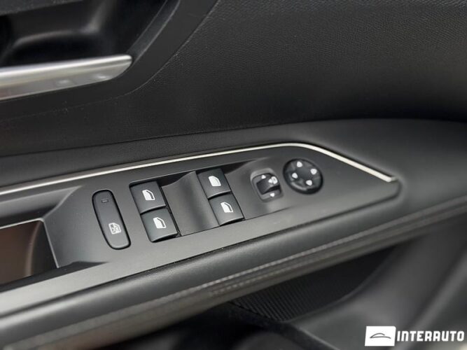 Peugeot 3008 41 interauto-car