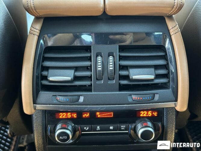 BMW X6 3.5i 51 interauto-car