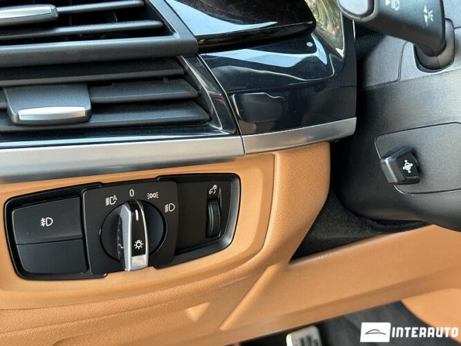 BMW X6 3.5i 43 interauto-car