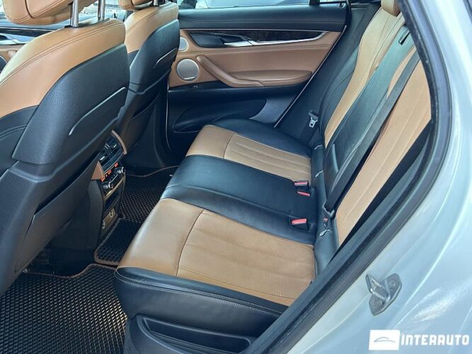 BMW X6 3.5i 50 interauto-car