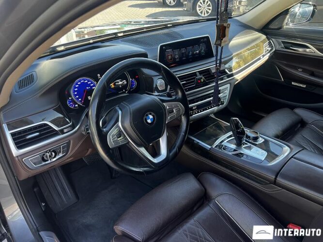 BMW 740 40 interauto-car