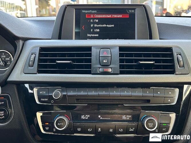 BMW 320 38 interauto-car