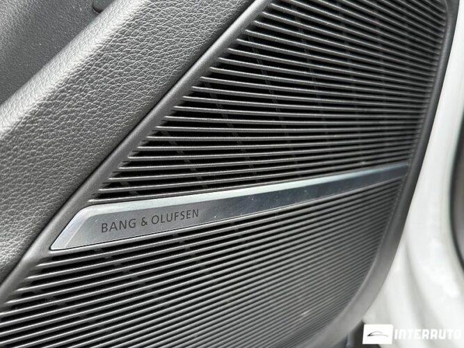 audi Q8 2020